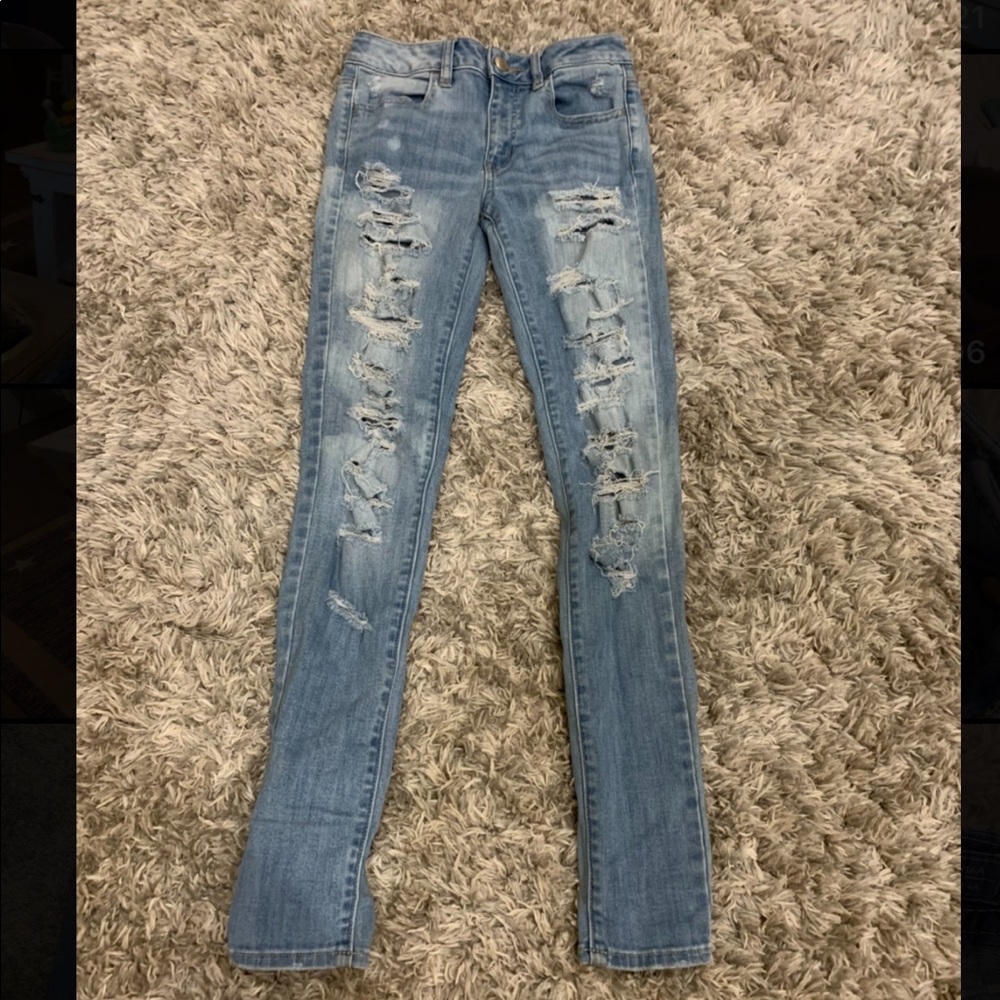 American Eagle x EOC distressed skinny jeans